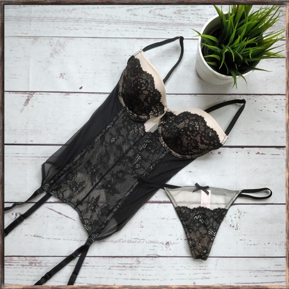 Victoria's Secret Other - NWOT VICTORIA'S SECRET Lace Bustier + Thong 32C/S